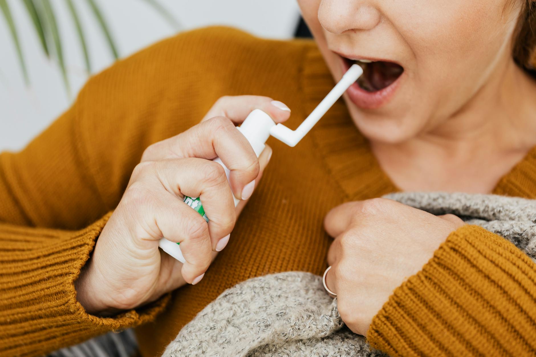Stopper les vomissements : causes et remèdes efficaces